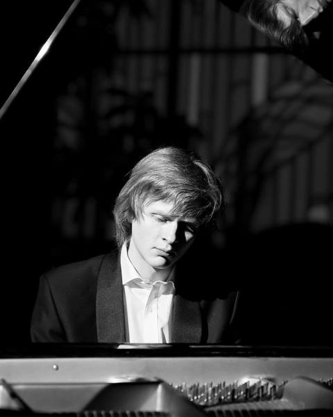 Period Competition photos 66